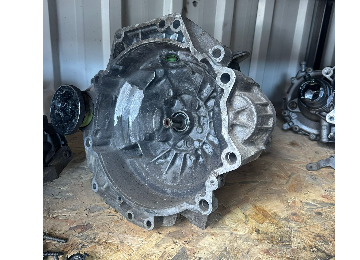 GOLF 1.6 AKL ÇIKMA ORJİNAL KONTROLLÜ ŞANZUMAN