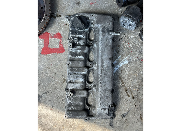 Hyundai h100 Kırbılatör kapağı