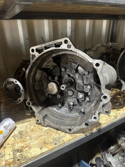 Passat 1.6TDİ CAY 6 ileri star stoplu şanzuman