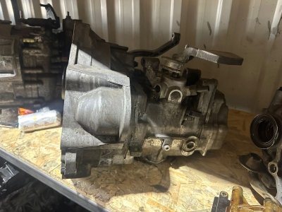 Superb 1.6TDİ CAY 6 ileri star stoplu şanzuman