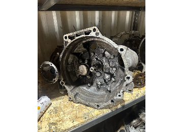 Superb 1.6TDİ CAY 6 ileri star stoplu şanzuman